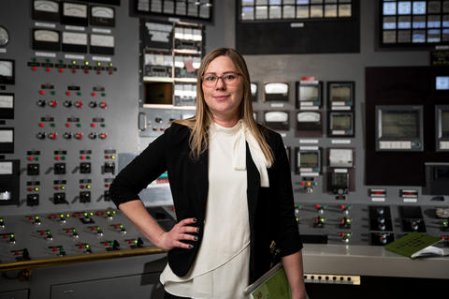 <p><a href="https://www.nist.gov/news-events/news/2020/06/spotlight-meet-meagan-nydegger-first-female-chief-reactor-operations-nist">Spotlight: Meet Meagan Nydegger, the First Female Chief of Reactor Operations at the NIST Center for Neutron Research</a></p>
