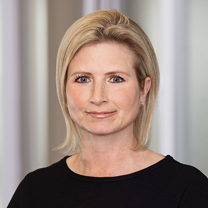 Portrait of Heather Pipes